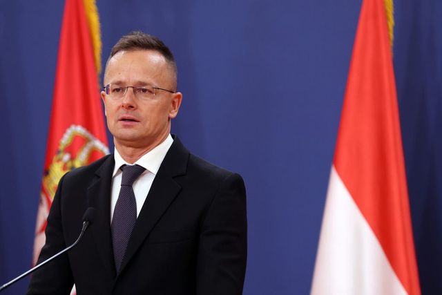 Aderarea Ucrainei la NATO nu se poate pe afla pe agenda summitului de la Vilnius, anunță Ungaria