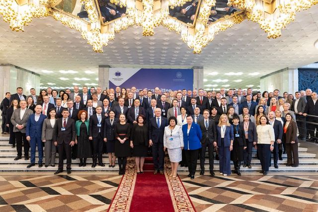 Peste 100 de primari participă la Chișinău la discuții despre integrarea europeană și dezvoltarea locală