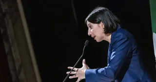 Schlein invitata ad Atreju, ok solo se confronto con Meloni