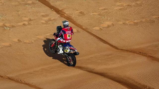 Schareina cede tiempo tras una inoportuna caída