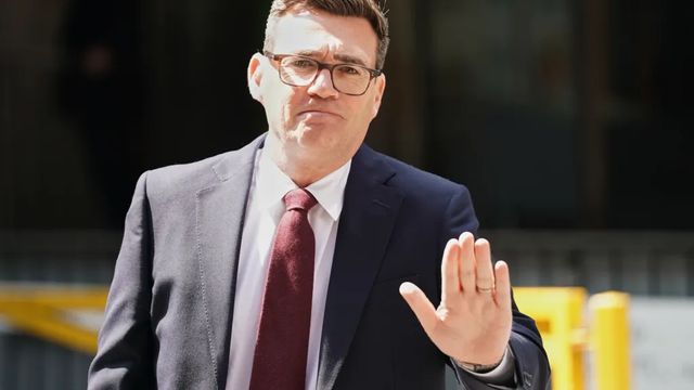 El Partido Laborista proclama a Andy Burnham como su nuevo líder y sustituirá a Starmer como primer ministro británico