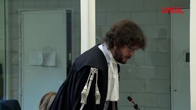 Omicidio Verzeni, Moussa Sangare arriva in tribunale per l'udienza