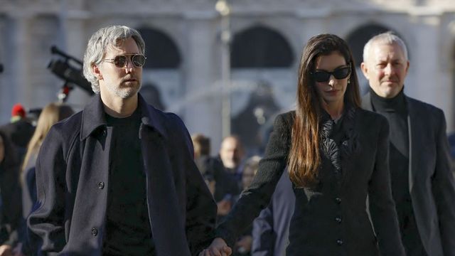 El mundo de la moda y del cine despide a Valentino