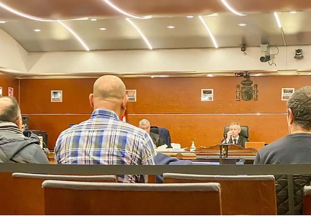 Un error de forma anula la condena a dos adultos por abusar de menores tuteladas de Vitoria