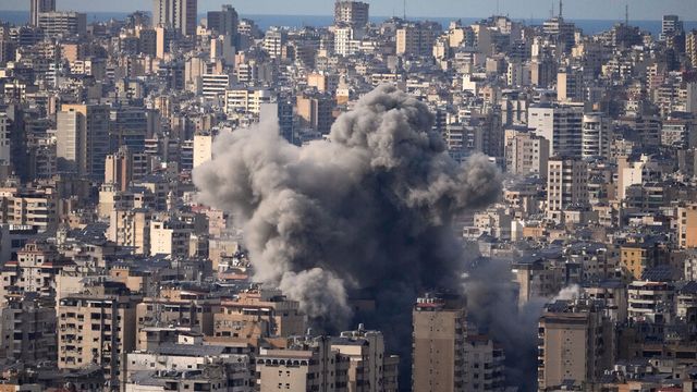 Ескалация на напрежението: Израел удари ирански командири в Бейрут