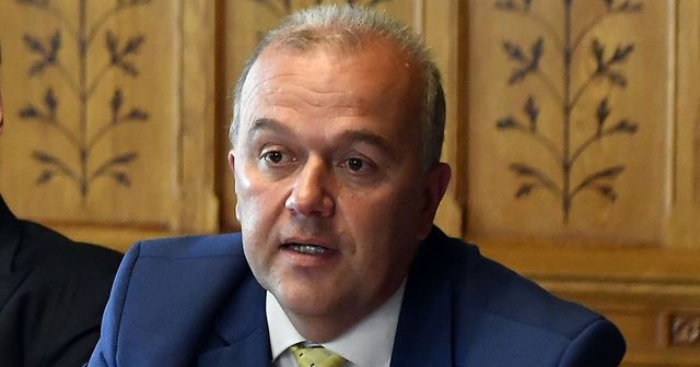 Magyar Péter üzent Sulyok Tamásnak a kegyelmi ügy dossziéja miatt