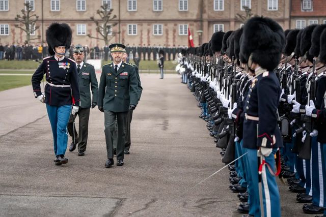 Dinamarca propone el servicio militar obligatorio para las mujeres