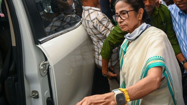 Mamata says TMC will cross 200 seats in Bengal polls, accuses BJP of manipulation