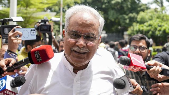 Baghel meets Venugopal, hands over report on Punjab leadership issue