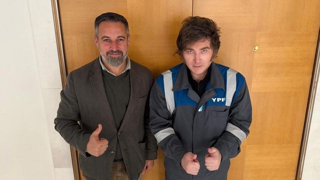 Milei se reúne con Abascal a su paso por Madrid