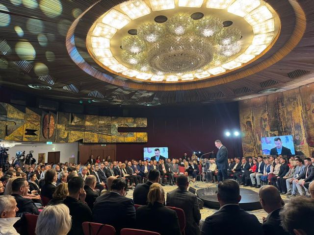 Băluță promite combaterea traficului de droguri din școli prin extinderea modelului de la Sectorul 4