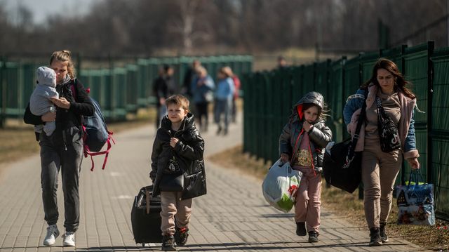 Bruxellesul propune prelungirea protecției refugiaților ucraineni până în 2028. Bărbații apți de luptă ar putea fi excluși din noul regim