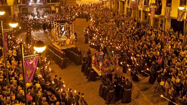 Una cofradía de Valencia cierra de nuevo la puerta a la participación de mujeres en la Semana Santa