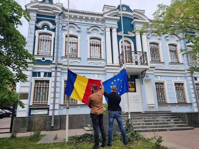 Ambasada României la Kiev și-a reluat activitatea