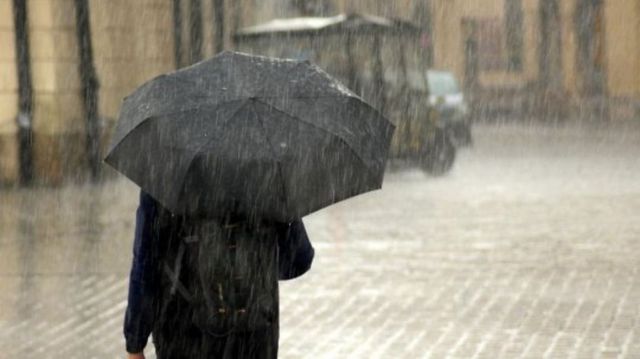 Cer înnorat, ploi slabe și temperaturi de până la +23°C