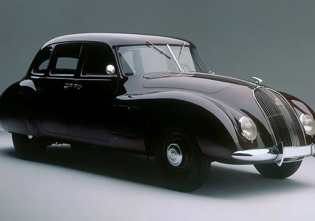 Del Horch 930 S al Audi Q6: un viaje por el túnel aerodinámico del tiempo