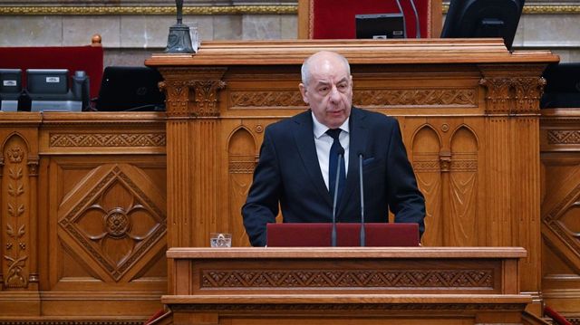 Sulyok Tamás aláírta az uniós források hazahozataláról szóló törvényt