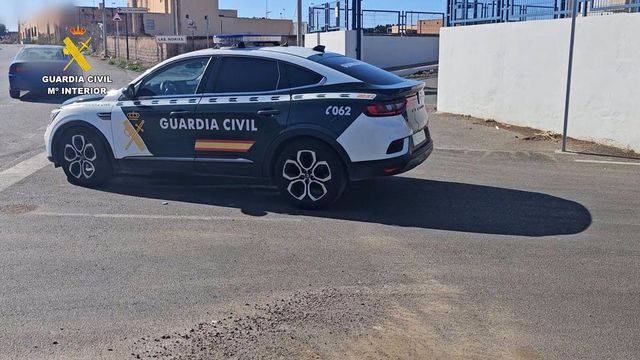 Detenidos en Almería por intentar casar a su hija de 15 años con su primo