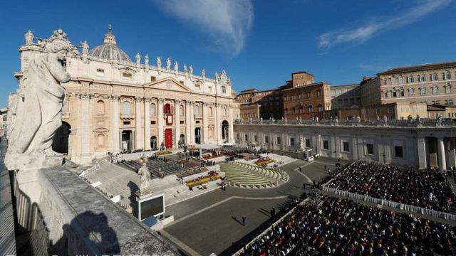 Creștinii catolici din întreaga lume sărbătoresc astăzi Paștele Catolic