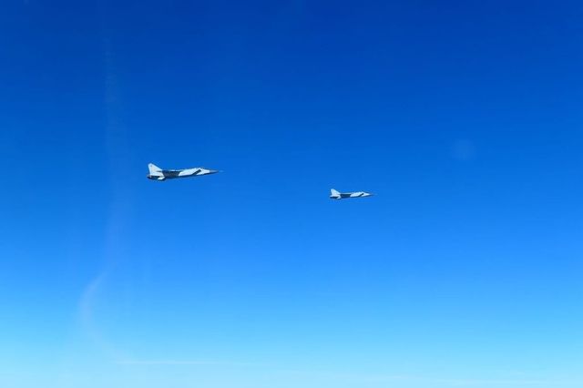 Orosz vadászgépek miatt riasztották a magyar Gripeneket