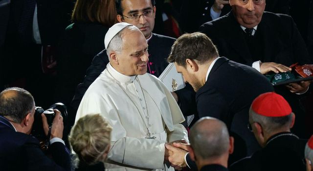 Michael Bublé emoziona in Vaticano al Concerto con i Poveri con Papa Leone XIV