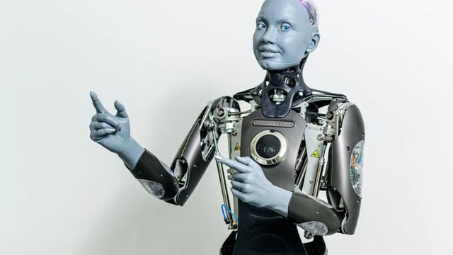China trage frâna la bursă pentru roboții umanoizi