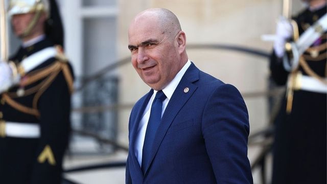 Свалиха румънското правителство