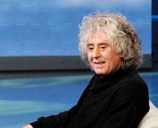 Malore improvviso per Branduardi, rinviato concerto a Roma