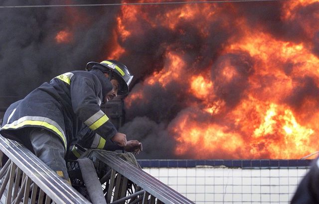 Incendiu uriaș într-un centru pentru migranți din Mexic. Zeci de persoane au murit