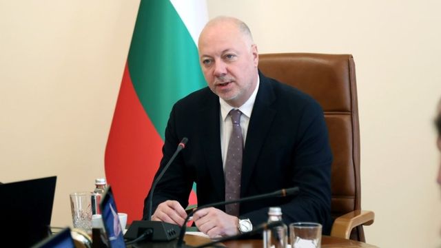 Желязков: Удължителният бюджет ще гарантира стабилност и социални разходи за догодина