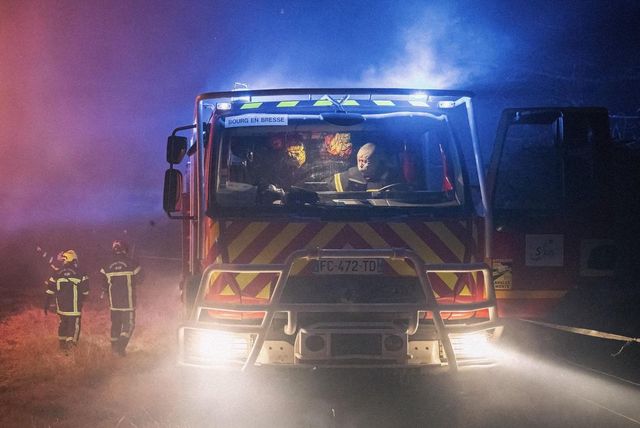 Incendio in un condominio a Nizza, 7 morti e diversi feriti