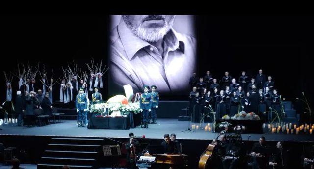 Sandu, Munteanu și Grosu – cu flori la sicriul maestrului Gheorghe Urschi