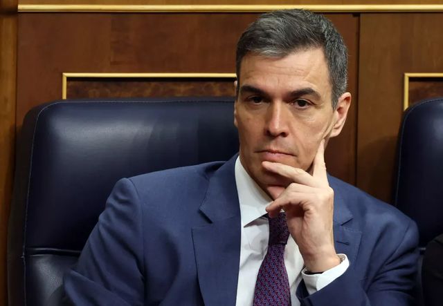 Premierul spaniol Pedro Sánchez a anunțat că nu demisionează din funcție