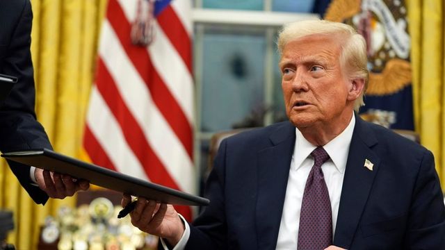 Donald Trump schválil vyslání vojáků do dalšího amerického města