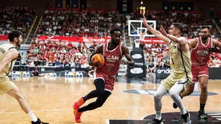 El Barça recupera el orgullo tras arrollar al UCAM Murcia y quiere sentenciar en el Palau