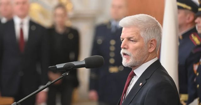 Prezident Pavel nevyloučil další kandidaturu na Hrad