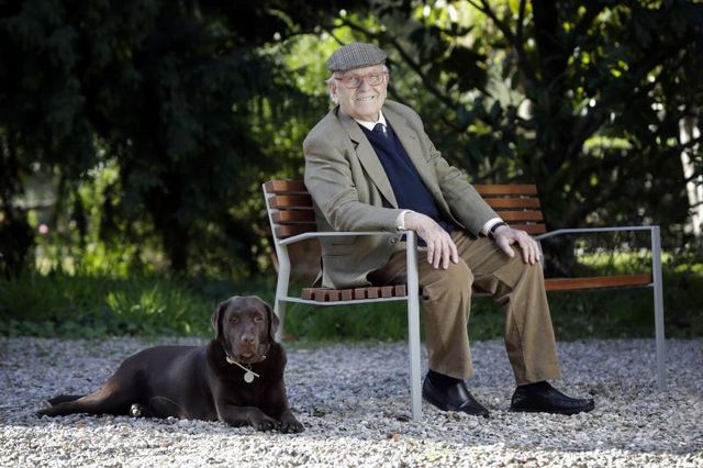 El diseñador industrial e interiorista barcelonés Miguel Milá muere a los 93 años