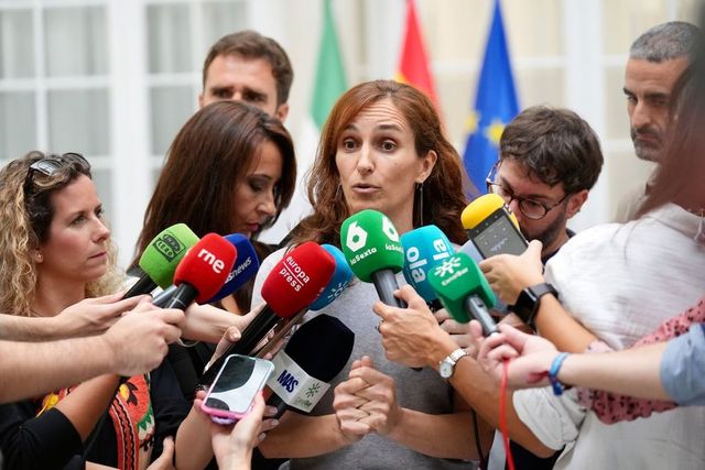 Sanidad da un mes a las comunidades del PP para que remitan los datos sobre los cribados antes de ir a los tribunales