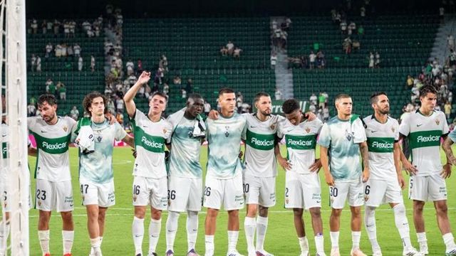 Así quedan los dorsales del Elche para la temporada 2026-2027
