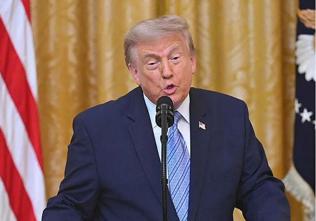 Trump desclasifica documentos de la CIA para demostrar el fraude electoral del chavismo
