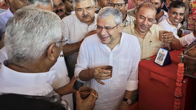 Entire Mumbai-Ahmedabad Section Of Bullet Train Project Will Open By 2029: Vaishnaw