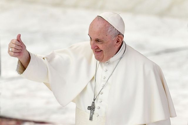 Papa Francisc este în favoarea parteneriatului civil pentru persoanele de același sex