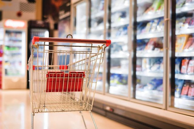 Inflația anuală a ajuns la 6,3% în iulie, deși prețurile au scăzut ușor în Republica Moldova. Ce alimente s-au ieftinit