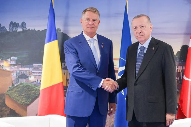 Klaus Iohannis, întrevedere cu omologul turc, Recep Tayyip Erdoğan. Cei doi șefi de stat au abordat situația din Ucraina