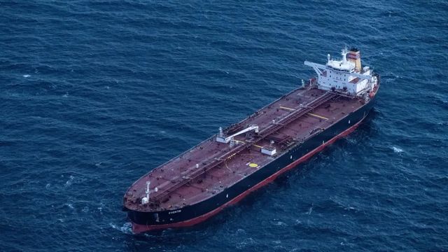 Rusia celebra la llegada de un petrolero ruso a Cuba