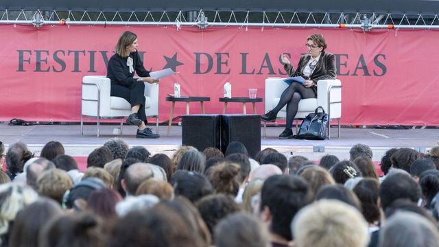 La amenaza de boicot de una treintena de participantes logra que el Festival de las Ideas se desvincule de Allianz
