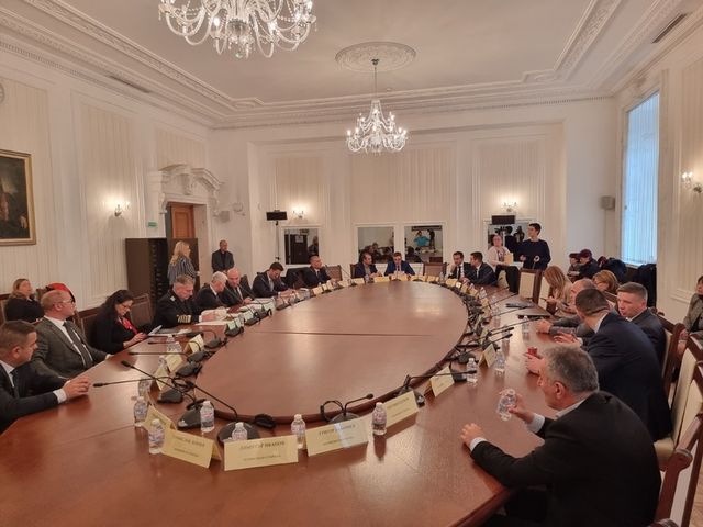 Оказване на военна и военно-техническа подкрепа на Украйна подкрепиха парламентарните комисии по отбрана и по външна политика