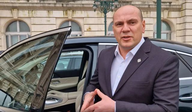 Modestie în declarația de avere, lux în realitate. Un parlamentar