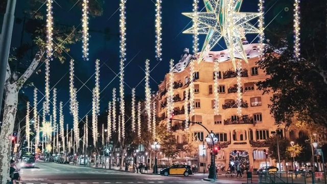 Luces de Navidad en Badalona 2024: Cuándo se encienden y principales novedades