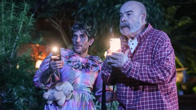 Antonio Resines y Quim Gutiérrez son dos ladrones que se hacen pasar por discapacitados en 'Haciendo amigos'